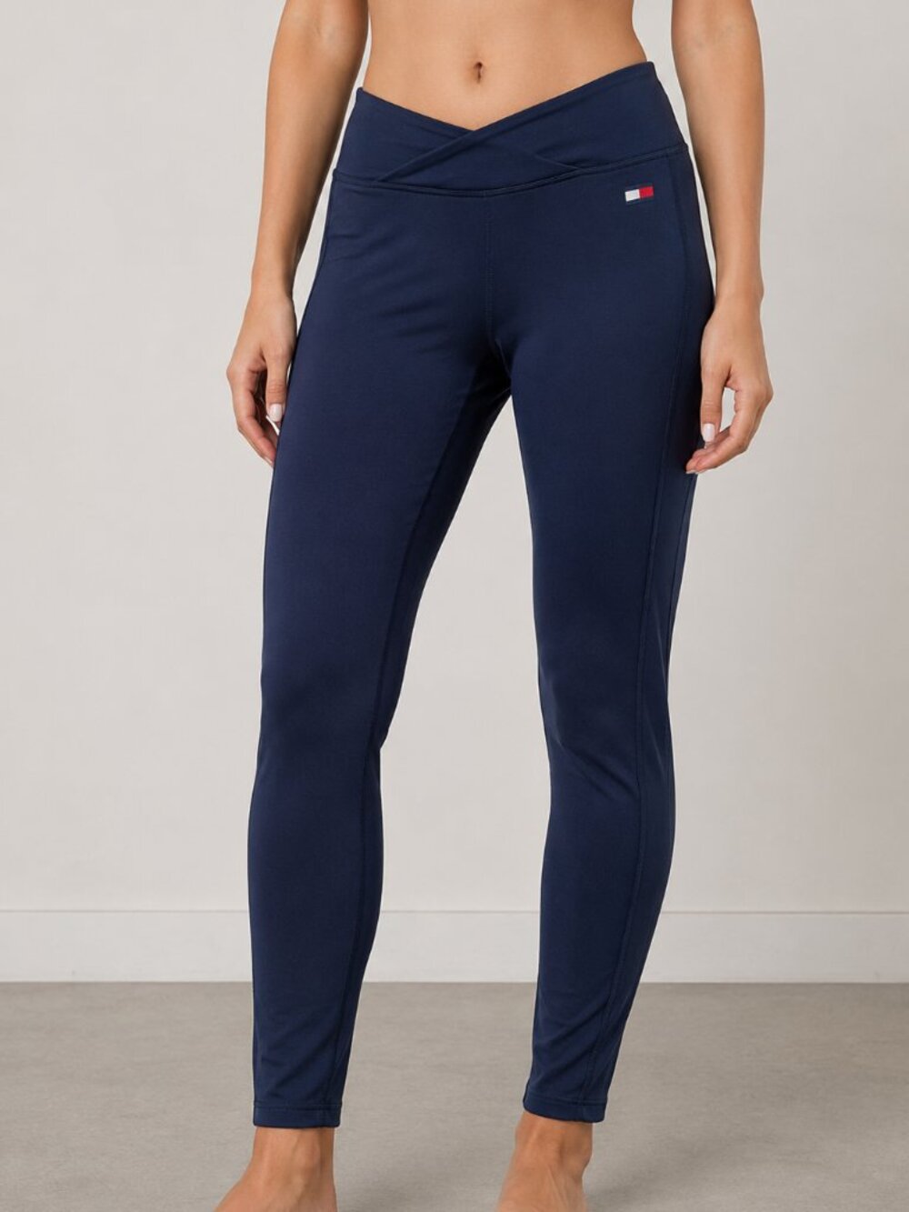 Tommy Hilfiger Sport Leggings Women's Medium Navy High Rise Performance Activewe